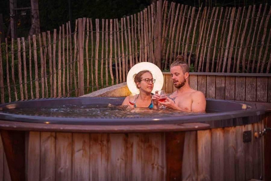 Whirlpool Hot Tub am Grub-Daniel-Hof, dazubuchbares Extra
